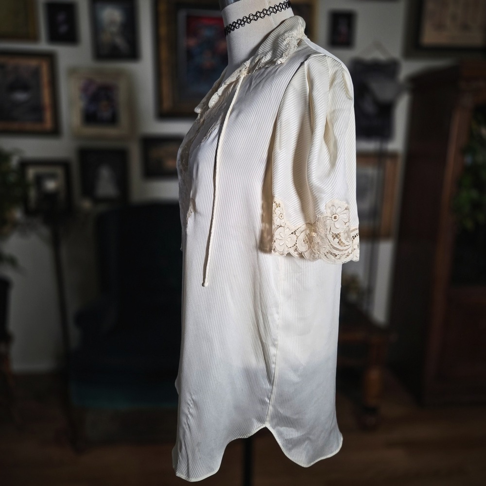 Vintage 60s Christian Dior Cream Lingerie Vintage Style Lace Blouse Trim - Picture 3 of 8